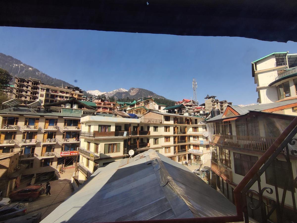 Hotel Alankar Manāli Extérieur photo